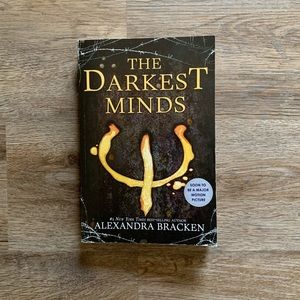 The Darkest Minds by Alexandra Bracken